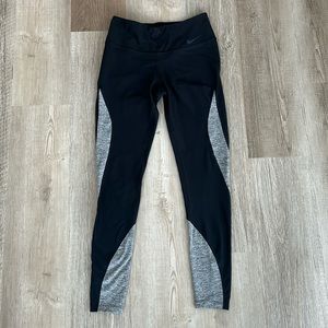 Nike leggings